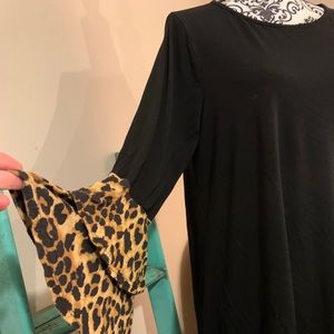 EUC Beeson River Plus Tunic Leopard Print